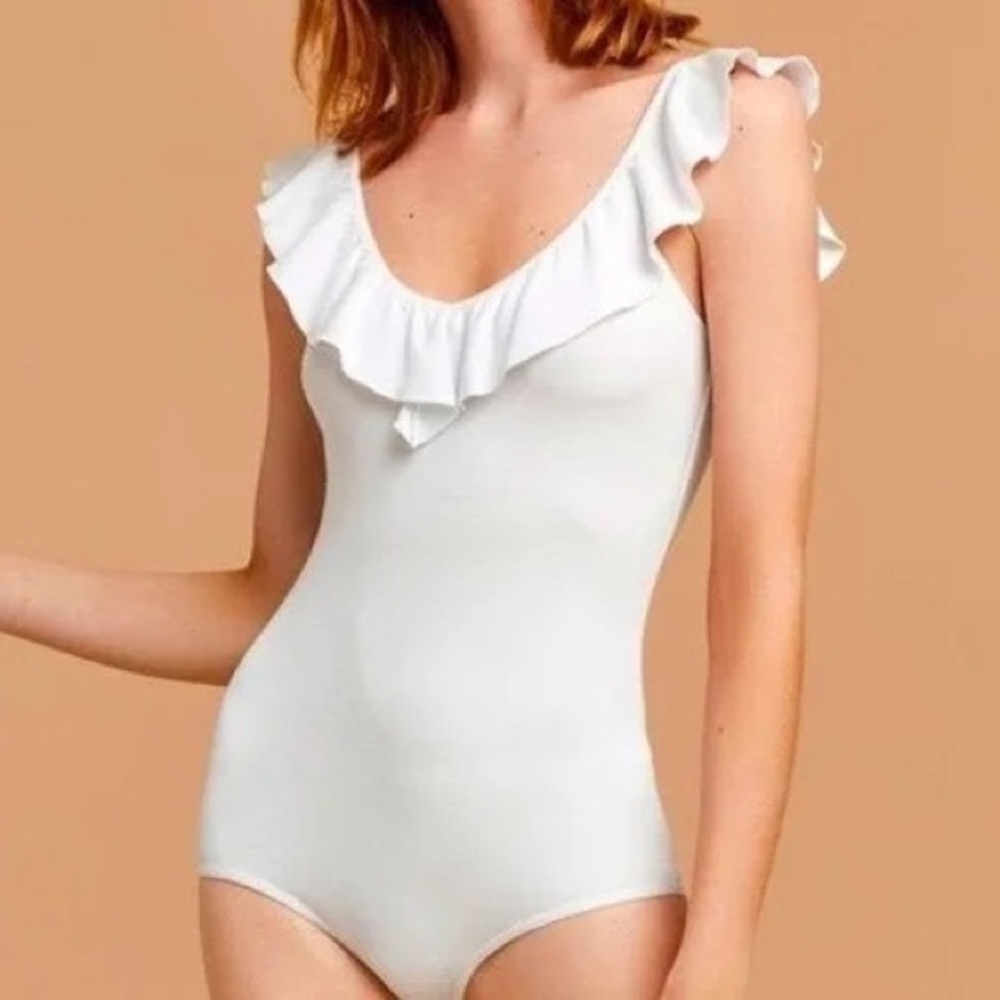 Wilfred tops| Aritzia white Danette body suit